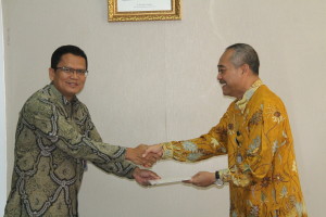 FB-2_istana