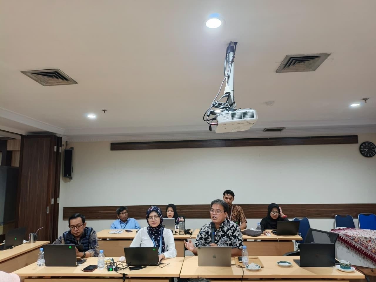 Kunjungan BAPETEN ke Fasilitas Limbah Radioaktif BRIN untuk Penyusunan RPP 